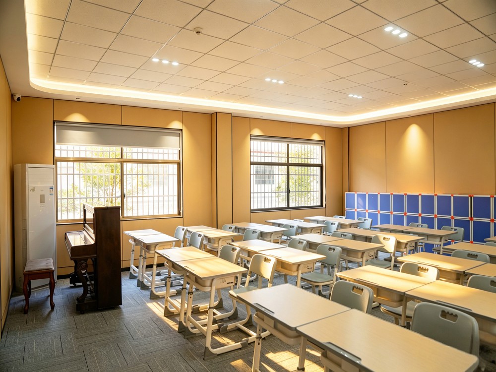 中山家长必读：全封闭叛逆小孩改变学校的选择逻辑与行动指南